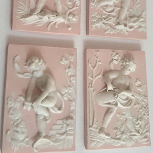 Vintage Bisque Pink & White Wall Plaques set of 4 - Picture 3 of 16